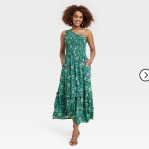 Beautiful floral green maxi dress